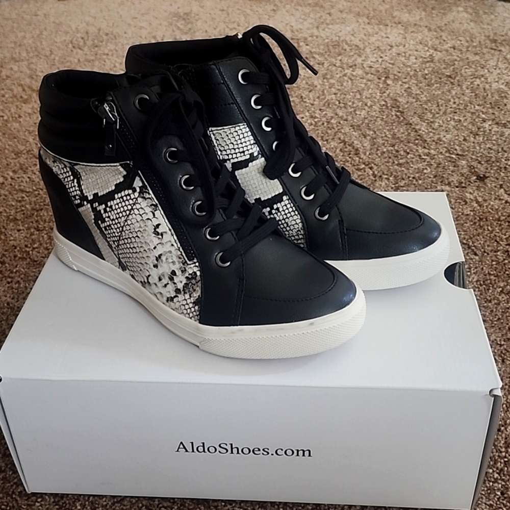 Aldo high top wedged